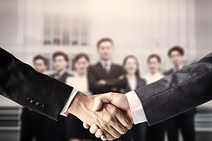 欠款多少可依法提起诉讼？